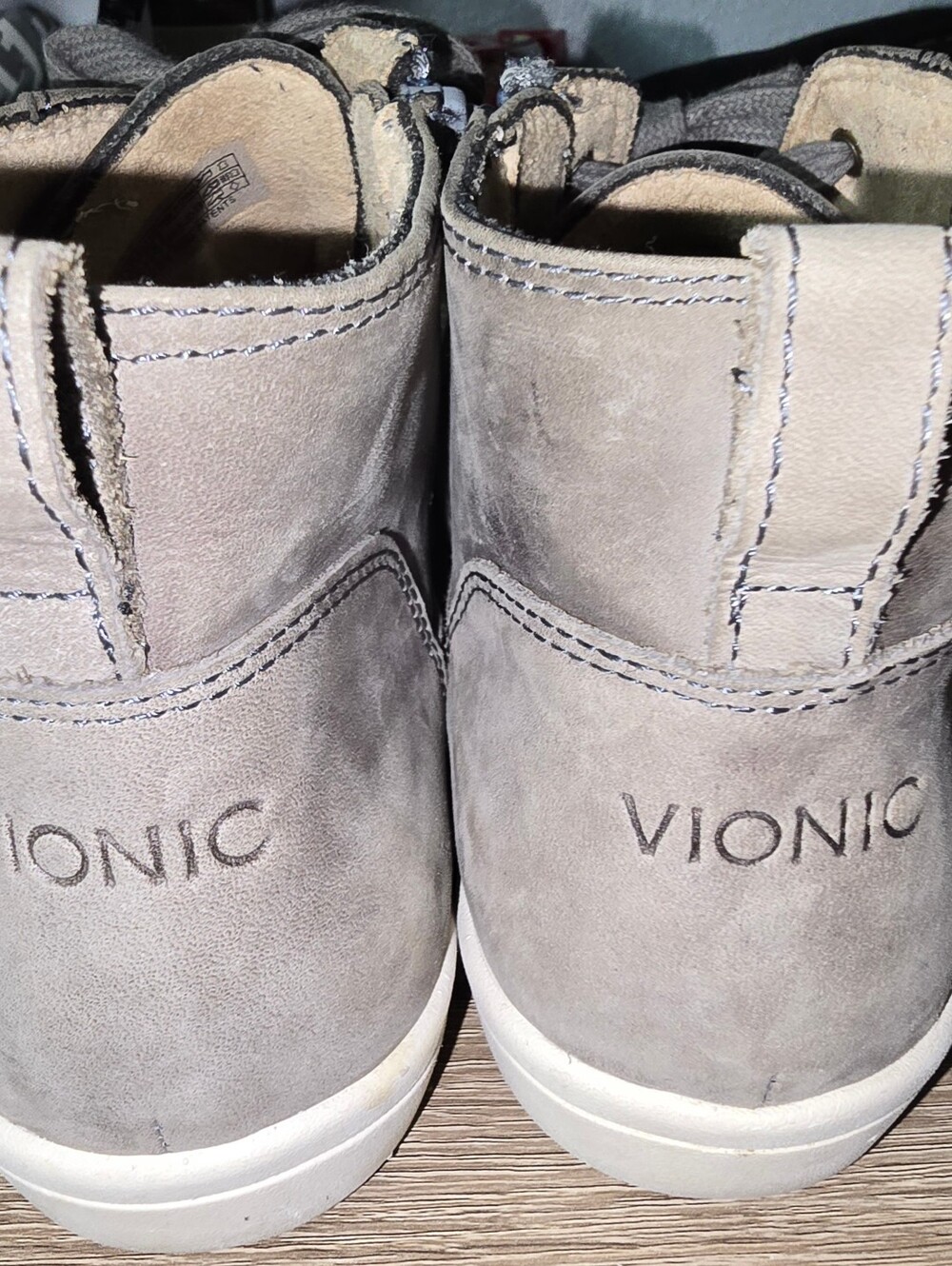 Vionic Shawna Water Resistant Gray Nubuck Leather Sneaker Bootie Shoes Womens 10 - Picture 8 of 14